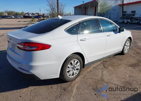 2020 Ford Fusion S из США, поврежденный, VIN 3FA6P0G77LR258132
